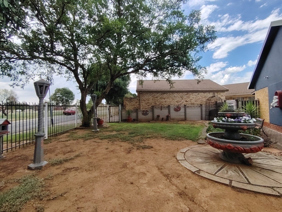 3 Bedroom Property for Sale in Fauna Free State